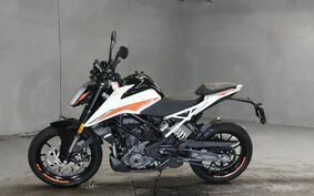 KTM 390 DUKE 2023 JPJ