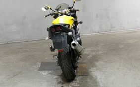 YAMAHA FZ FAZER FEATHER 2002 RN066