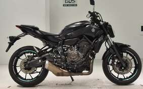 YAMAHA MT-07 2017 RM07J