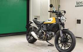 DUCATI SCRAMBLER ICON 2015