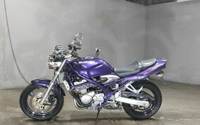 SUZUKI BANDIT 250 GJ77A