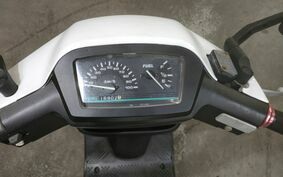 SUZUKI ADDRESS V100 CE11A