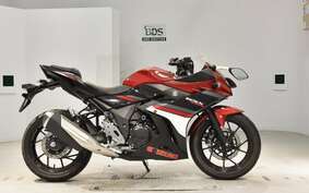 SUZUKI GSX250R DN11A