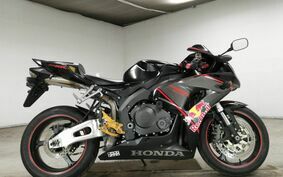 HONDA CBR1000RR 2007 SC57