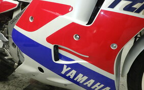 YAMAHA FZR1000 1989 3GM