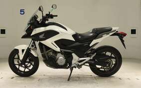 HONDA NC 700 X A 2013 RC63