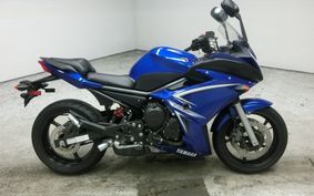 YAMAHA FAZER FZ6 R 2010 RJ18