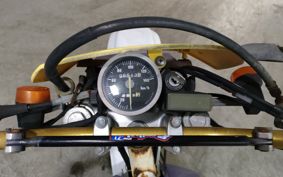 SUZUKI DR250R SJ45A