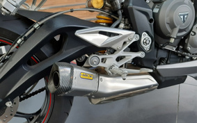 TRIUMPH  TRIUMPH  STREET  TRIPLE RS 2017 HDA464