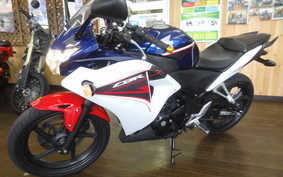 HONDA CBR250R MC41