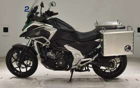 HONDA NC750X 2021 RH09