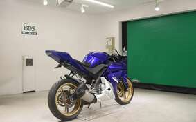 YAMAHA YZF-R125