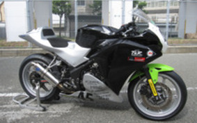 HONDA CBR250R MC41