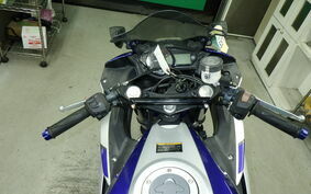 YAMAHA YZF-R25 RG10J