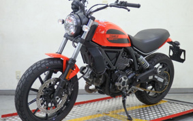 DUCATI  DUCATI  SCRAMBLER SIXTY2 2021 KA00