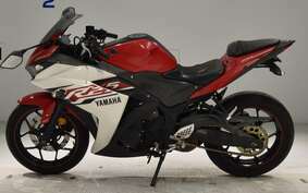 YAMAHA YZF-R25 A RG10J