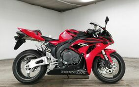 HONDA CBR1000RR 2007 SC57