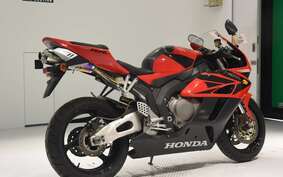 HONDA CBR1000RR 2004 SC57