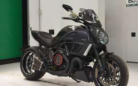 DUCATI DIAVEL Carbon 2011