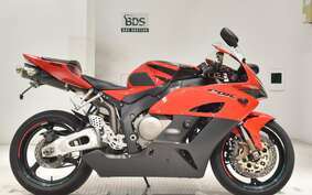 HONDA CBR1000RR 2004 SC57