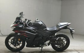 YAMAHA YZF-R3 2017 RH07J