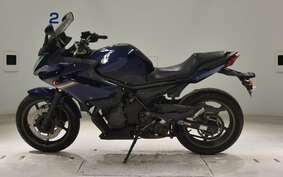 YAMAHA XJ6 ABS 2009