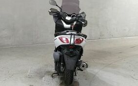 YAMAHA X-MAX 250 SG22