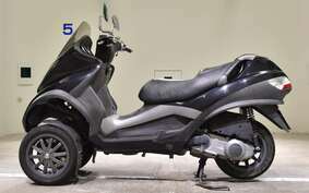 PIAGGIO MP3 250 M472