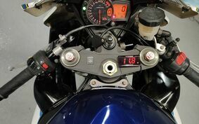 SUZUKI GSX-R1000 2006 B6121