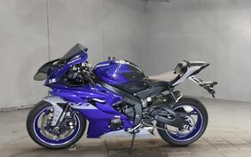 YAMAHA YZF-R6 2020 RJ271