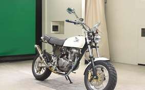 HONDA APE 100 HC07