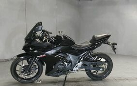 SUZUKI GSX250R DN11A