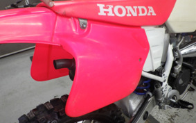 HONDA CR125R JE01