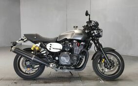 YAMAHA XJR1300 C 2015 RP194