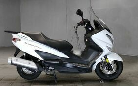 SUZUKI SKYWAVE 200 (Burgman 200) CH41A