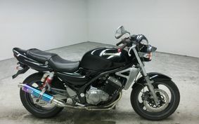 KAWASAKI BALIUS 250 Gen.2 2002 ZR250B