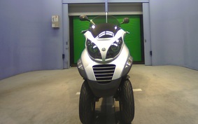 PIAGGIO MP3 250 M472