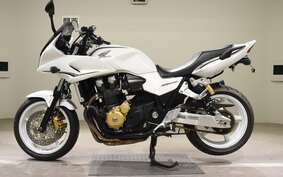 HONDA CB1300SB SUPER BOLDOR A 2010 SC54