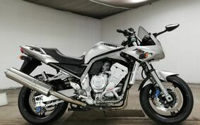 YAMAHA FZS1000 FAZER 2001 RN06