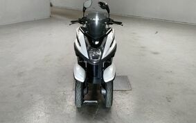 YAMAHA TRICITY 125 SE82J