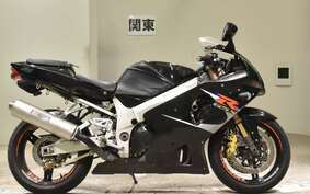 SUZUKI GSX-R1000 2001 GT74A