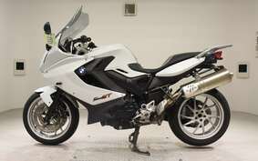 BMW F800GT 2013 0B03