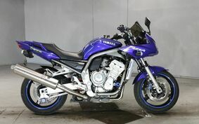 YAMAHA FZS1000 FAZER 2001 RN06