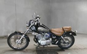 YAMAHA VIRAGO 250 3DM