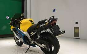 HONDA CBR600F 2000