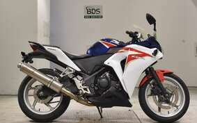 HONDA CBR250R GEN 3 MC41