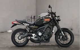 YAMAHA XSR900 RN46J