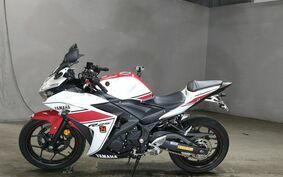 YAMAHA YZF-R25 RG10J