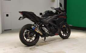 YAMAHA YZF-R25 RG10J