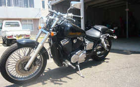 HONDA SHADOW 400 SLASHER 2001 NC40